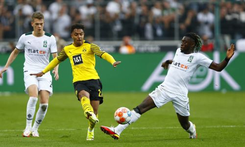 Soi kèo phạt góc Gladbach vs Dortmund, 2h30 ngày 12/11 Bundesliga