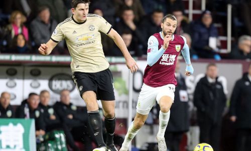 Soi kèo, dự đoán MU vs Burnley, 3h00 ngày 22/12 Cúp Liên đoàn Anh