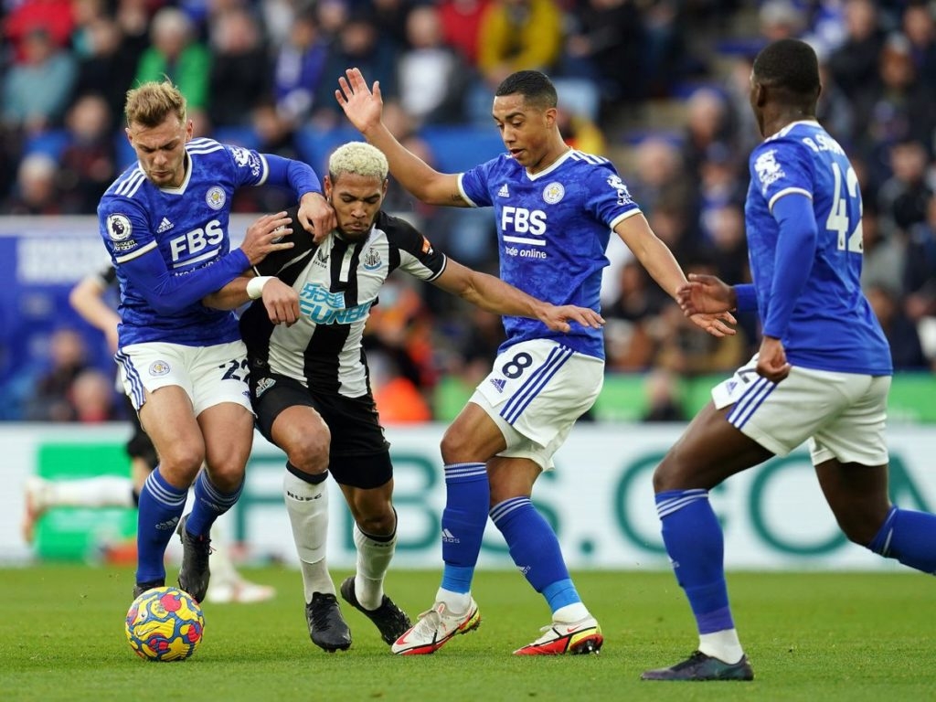 Soi kèo Leicester vs Newcastle