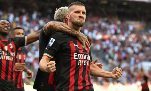 Soi kèo, dự đoán Lecce vs AC Milan, 0h00 ngày 15/1 Serie A