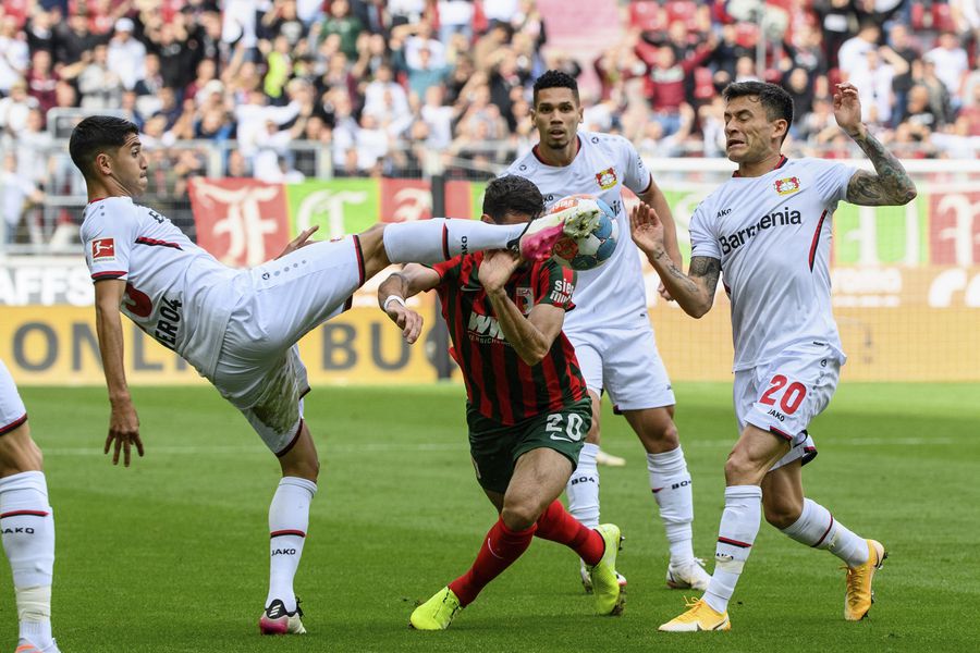 Soi kèo Augsburg vs Leverkusen