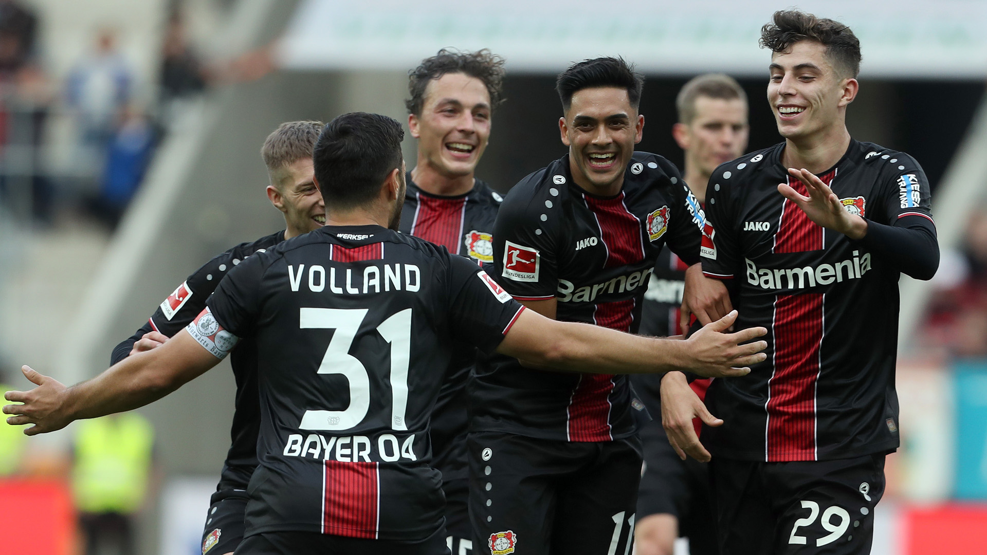 Soi kèo Augsburg vs Leverkusen