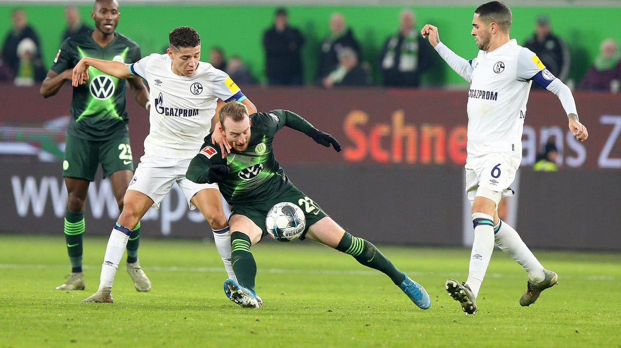 Soi kèo Schalke vs Wolfsburg