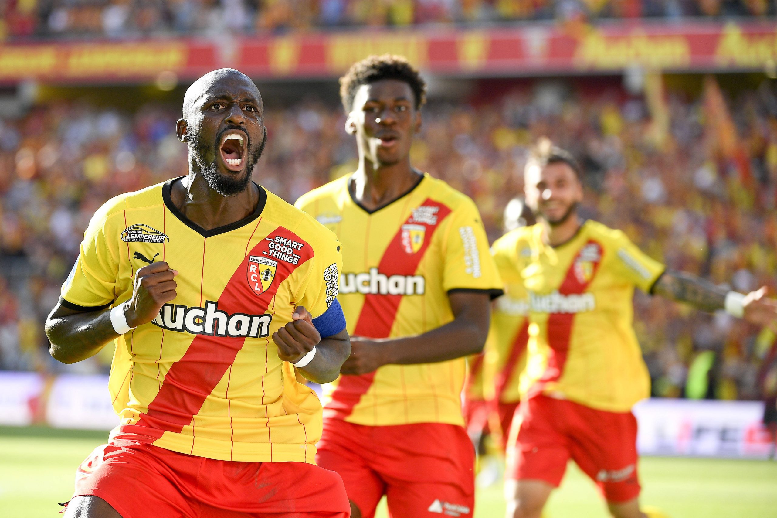 Soi kèo Lorient vs Lens