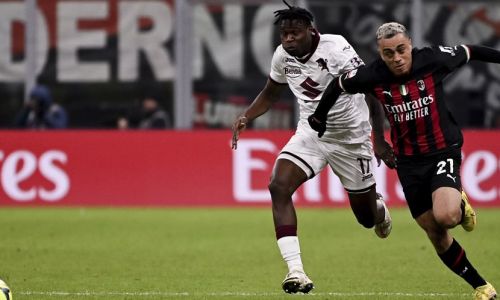 Soi kèo phạt góc AC Milan vs Torino, 2h45 ngày 11/2 Serie A