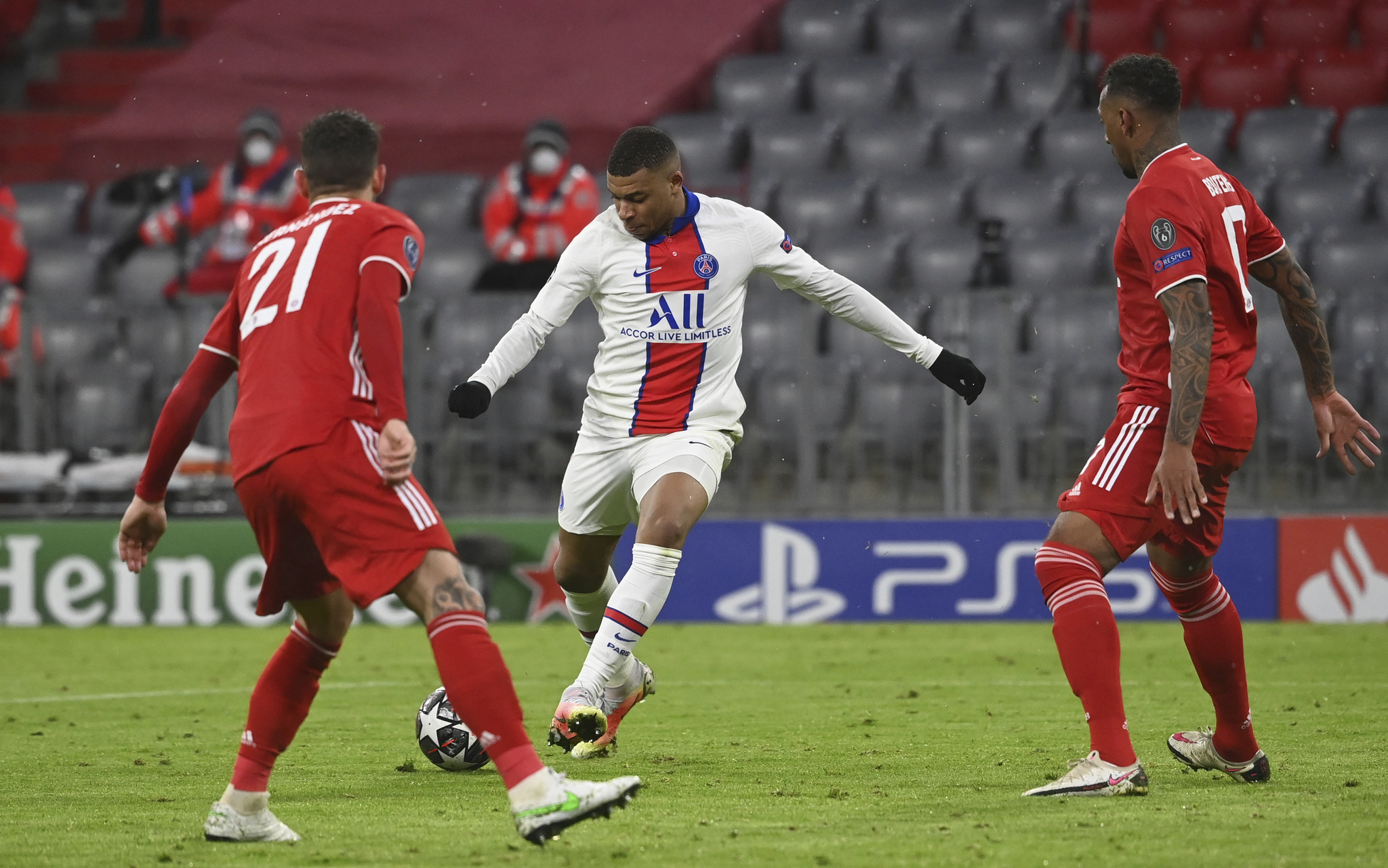 PSG vs Bayern