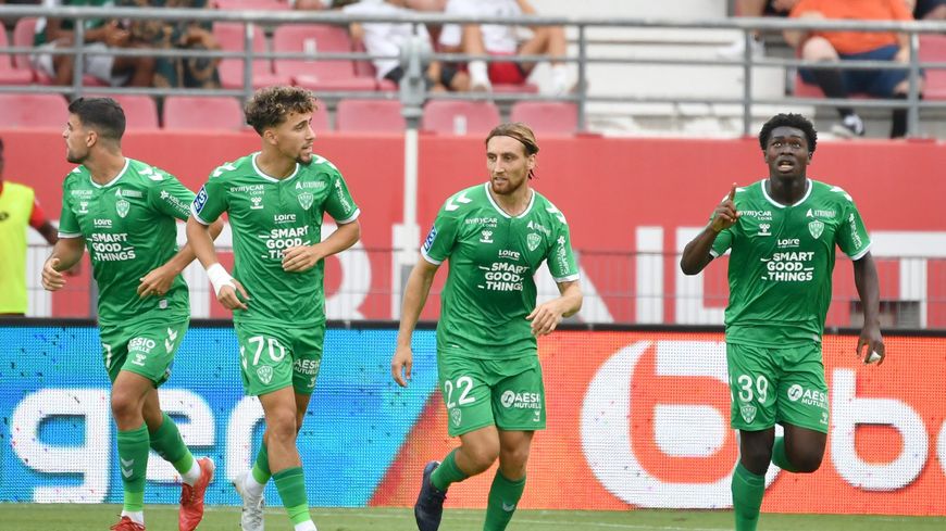 soi-keo-du-doan-nimes-vs-st-etienne-