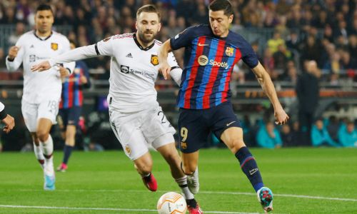 Soi kèo phạt góc MU vs Barcelona, 3h00 ngày 24/2 Cúp C2 Châu Âu