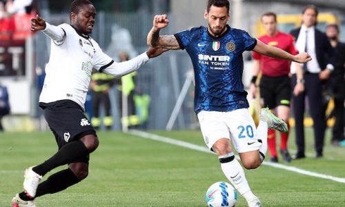 Soi kèo phạt góc Spezia vs Inter Milan, 2h45 ngày 11/3 Serie A