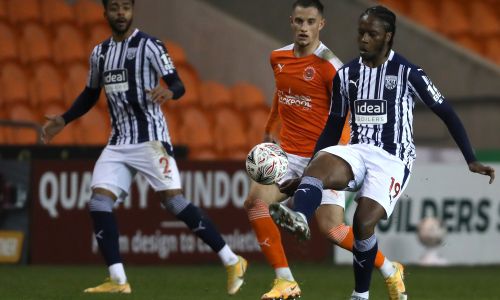 Soi kèo, dự đoán Blackpool vs West Brom, 1h45 ngày 19/4 Hạng Nhất Anh